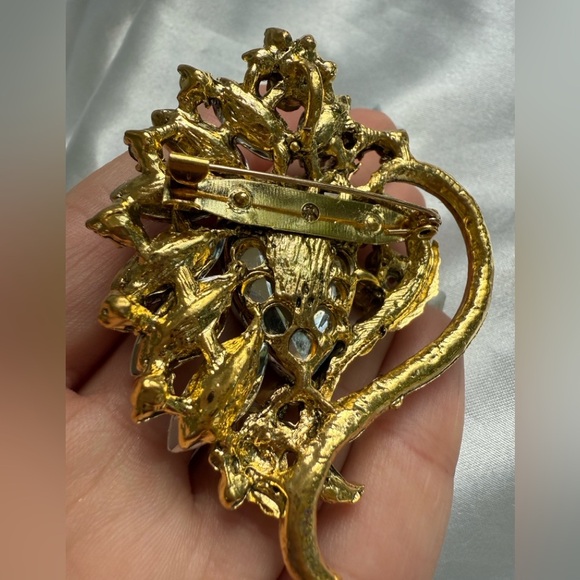 Anthropologe unique lux dark red and gold color Brooch - Picture 6 of 8